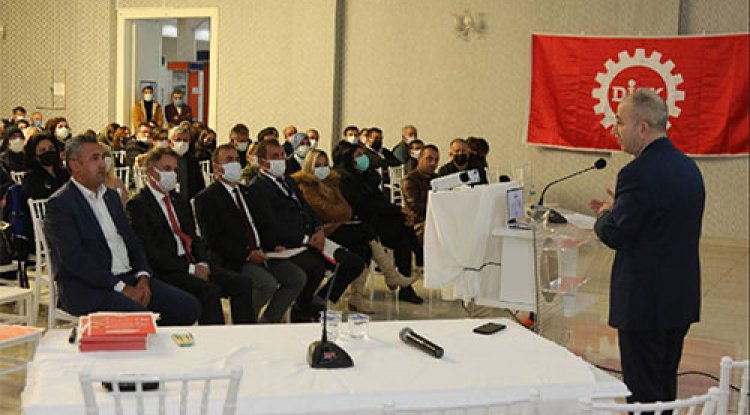 Atakum çalışanlarına 'sendikal hak' semineri