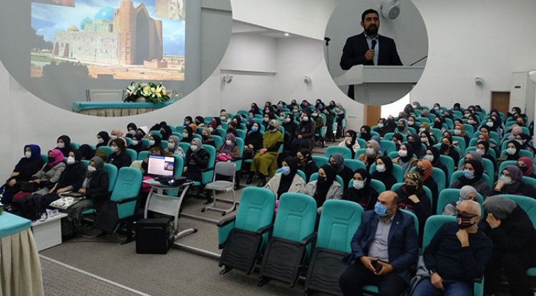 Atakum'da anlamlı konferans