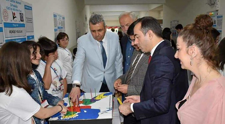 Atakum'da Tübitak 4006 Bilim Fuarı