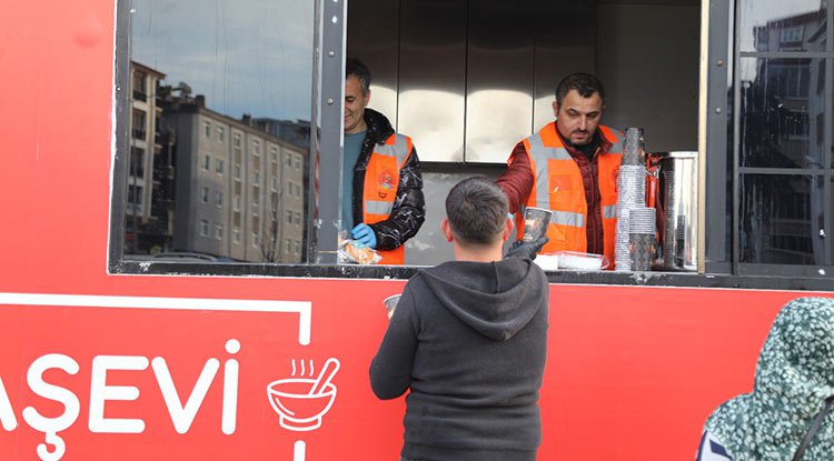 Atakum'dan mobil aşevi