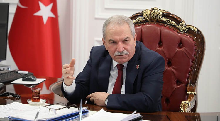 Başkan Demirtaş'tan gazetecilere kutlama