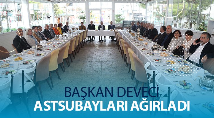 Başkan Deveci astsubayları ağırladı