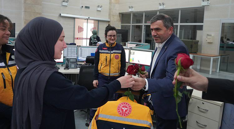 Başkan Mucur'dan anlamlı ziyaret