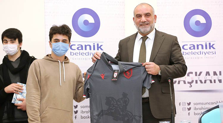 Başkan sandıkçı'dan 'film' sözü