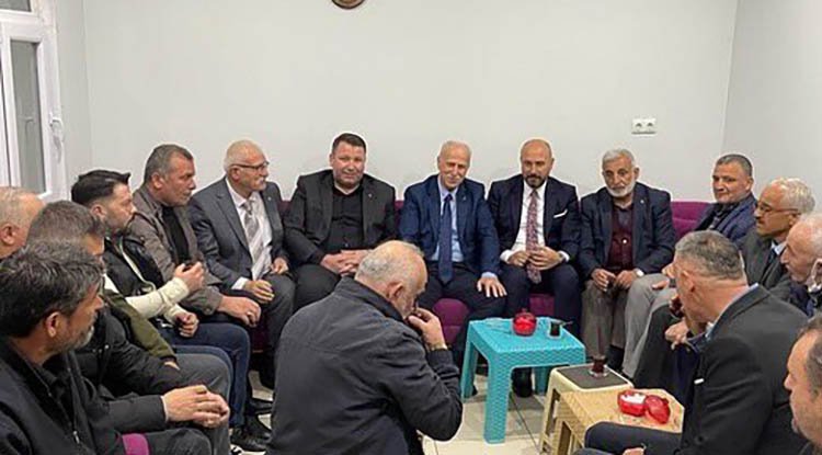Başkan Togar iftar sonrası vatandaşlarla buluşuyor