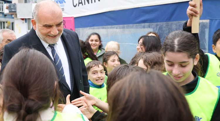 Canik'te Gençler Çevre Bilinci Kazanıyor