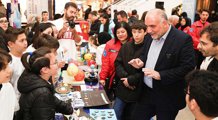 Canik'te gençler geleceğin teknolojisiyle tanışıyor