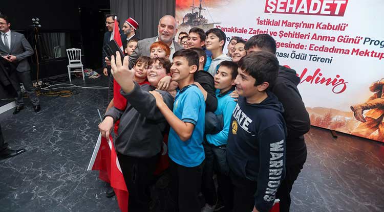 Canik’te Gençler Ödüllerine Kavuştu