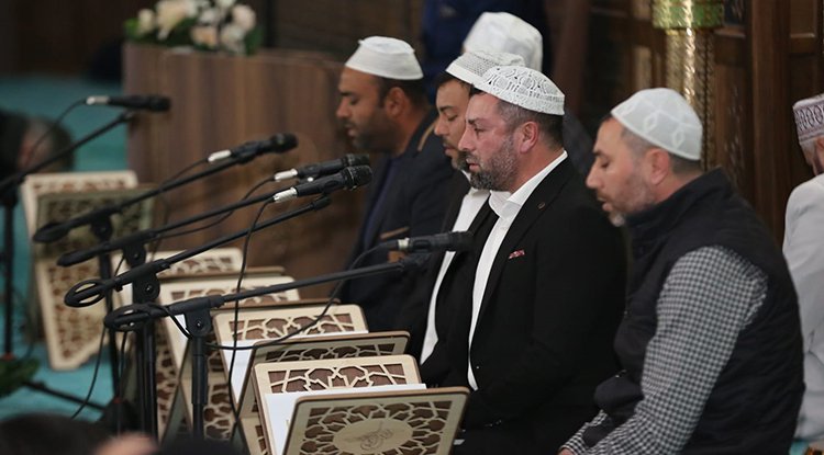 Canik’te Miraç Kandili'nde depremzedeler için dua edildi