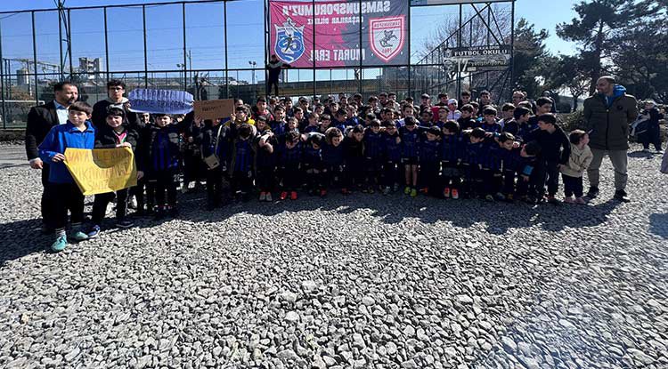 Cedit Ilıcaspor sahasını istiyor