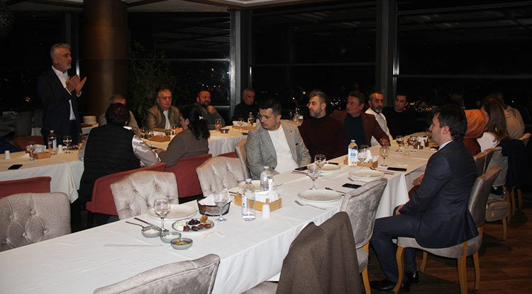 Çerkes iş insanları iftarda buluştu