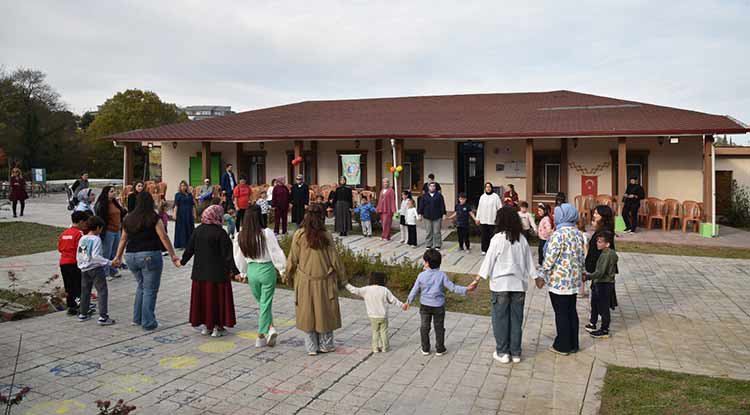 Çocuklar Samsun Atakum'da buluştu