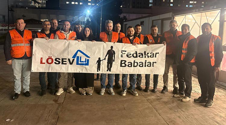 Fedakar Babalar İçin Anlamlı İftar Buluşması