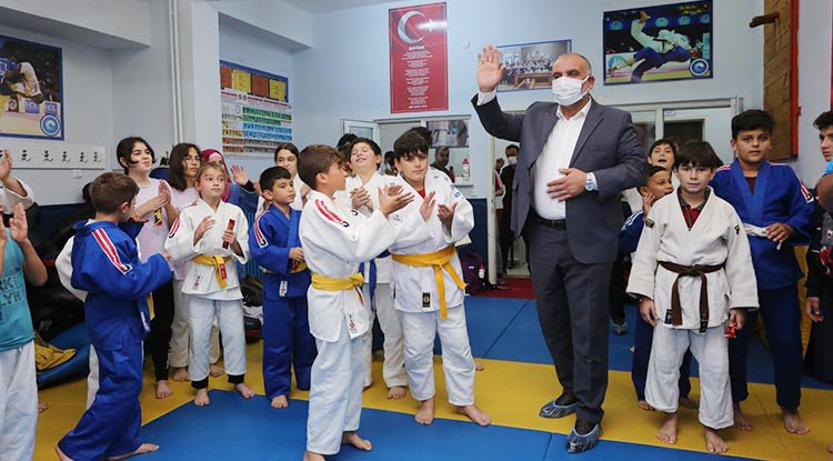 Genç judocular Canik'in gururu oldu