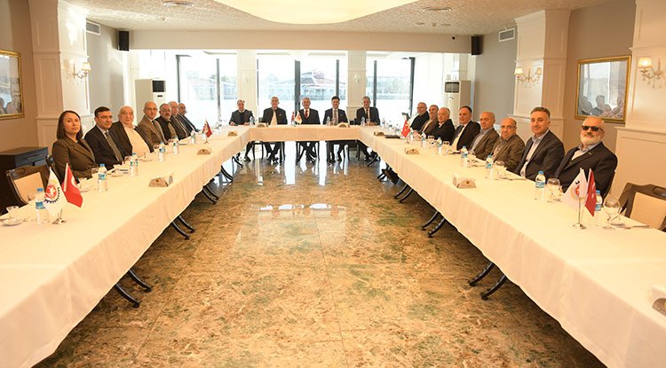 İş insanları Samsun’u konuştu