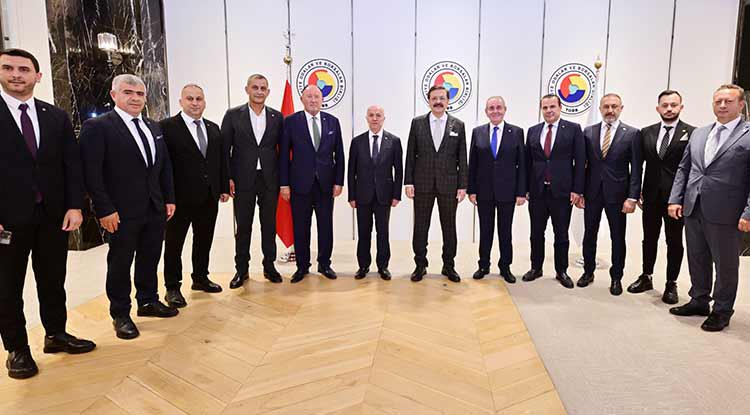 İstiklal Madalyası’nın gururu Hisarcıklıoğlu ile paylaşıldı