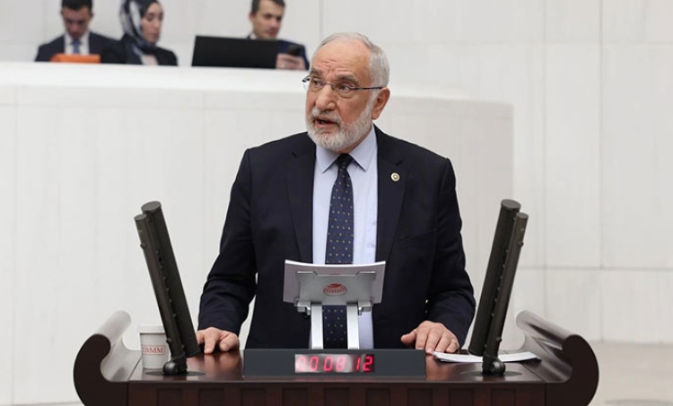 Karaman'dan sert çıkış: Zamandan çalıyorsunuz!