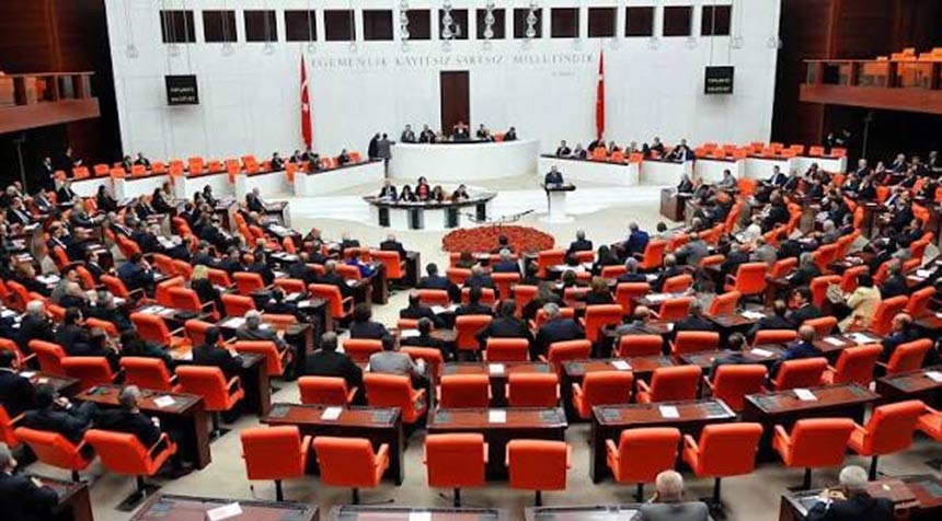 Yargıda yeni dönem: 12. Yargı Paketi komisyondan geçti