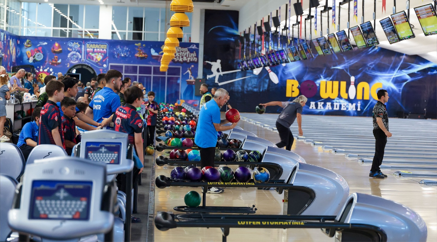 Samsun'da Bowling Şampiyonası Heyecanı