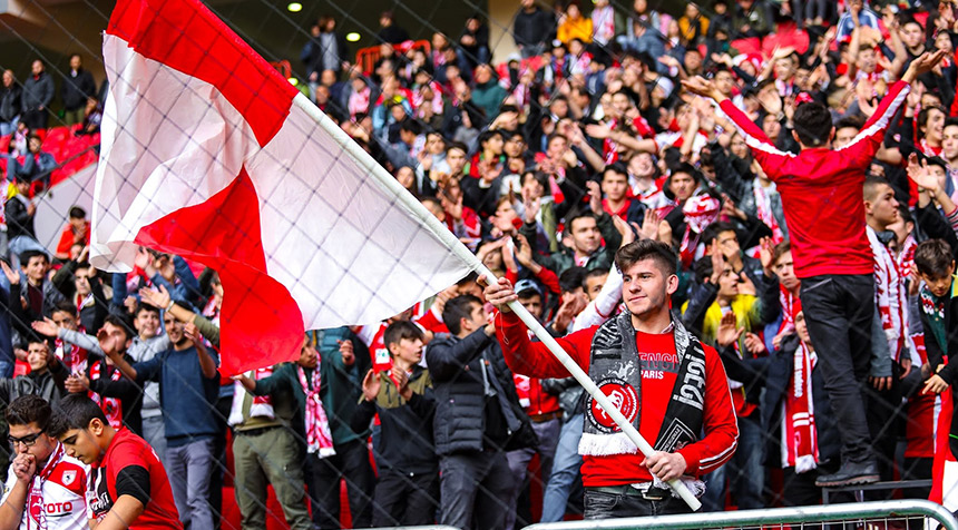 Samsunspor taraftarından Arıbaş ve Aydın'a başarı dileği