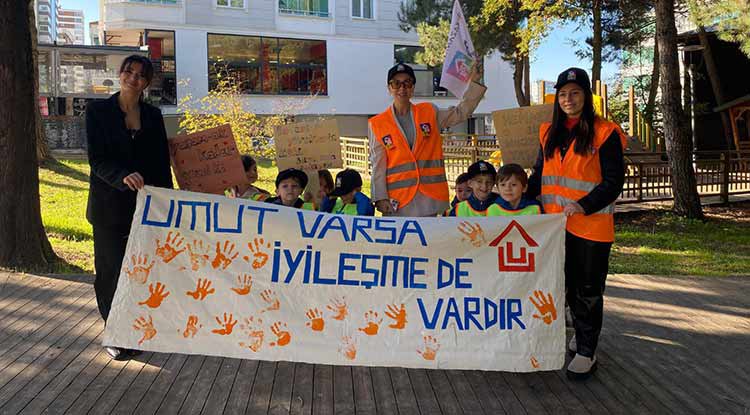 LÖSEV'den Miniklere Sağlık ve Dayanışma Eğitimi