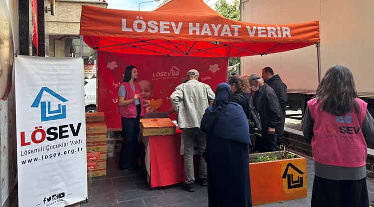 LÖSEV Samsun'da aileleri mutlu ediyor