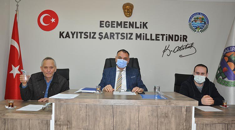 Salıpazarı'nda doğalgaz mesaisi