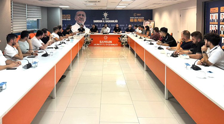 Samsun AK Parti'de değişikliklerin nedeni kurumsal yenilenme