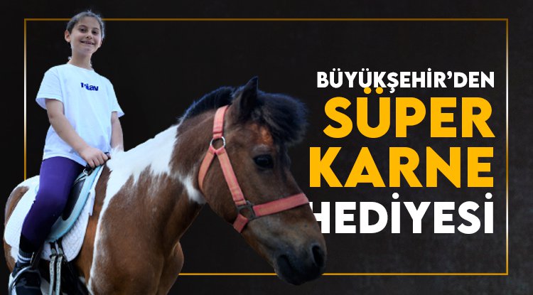 Samsun Büyükşehir'den çocuklara karne ve bayram hediyesi
