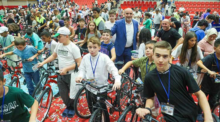 Samsun Canik'te başkandan Sertaç Abi sürprizi