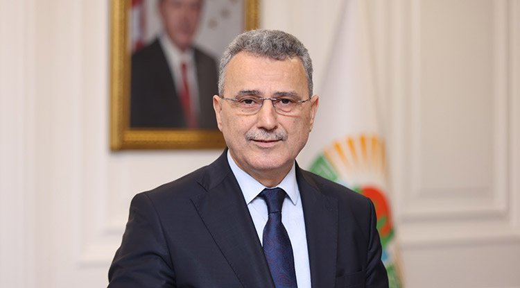 Samsun'da İlkadım Belediyesi öğrencilerin yanında