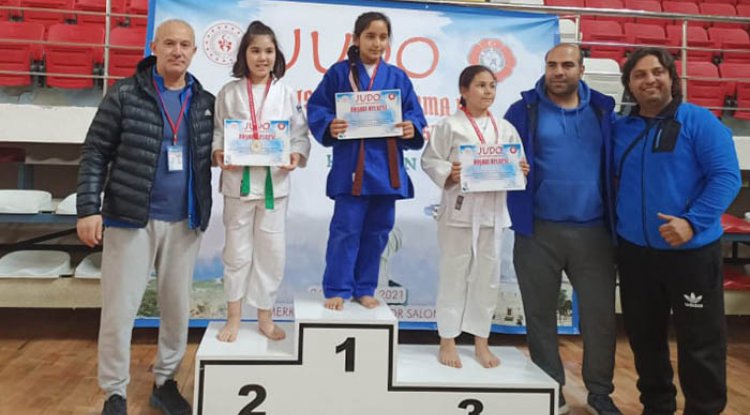 Samsun DSİ judoda yine esiyor