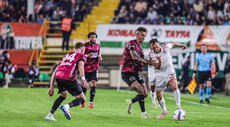 Samsunspor cepten yiyor