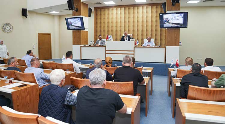 Sandıkçı: Peygamberimize hakaret ifade özgürlüğü olamaz