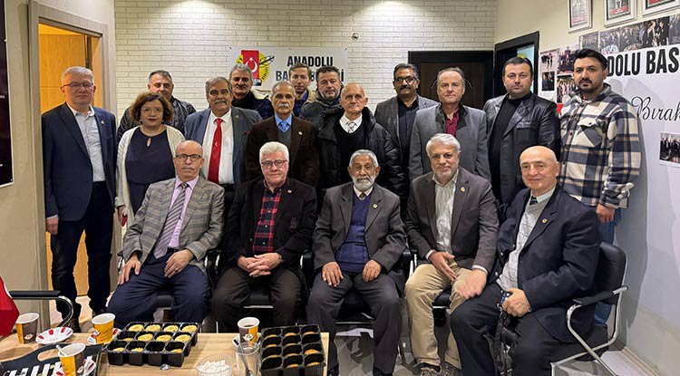 Turhan Akşen Güven Tazeledi