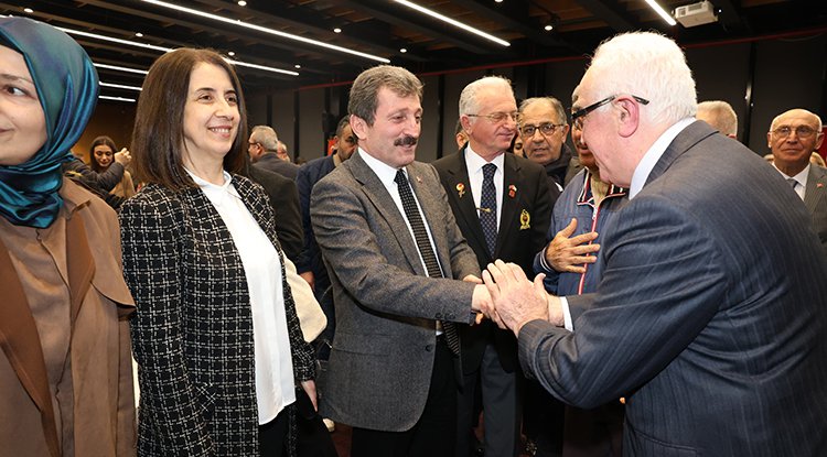 Vali Tavlı, iftarda şehit aileleriyle buluştu
