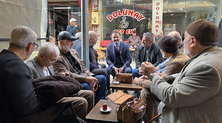 ÇINKIL'DAN TEŞKİLATLARA 'YOL ARKADAŞLIĞI' VAADİ