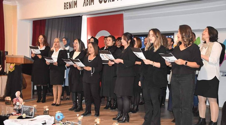 Yakakent'te ’Öğretmenler Günü’ etkinliklerle kutlandı