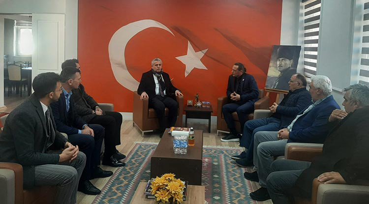 Zafer Partisi’nden şehit yakınlarına ziyaret